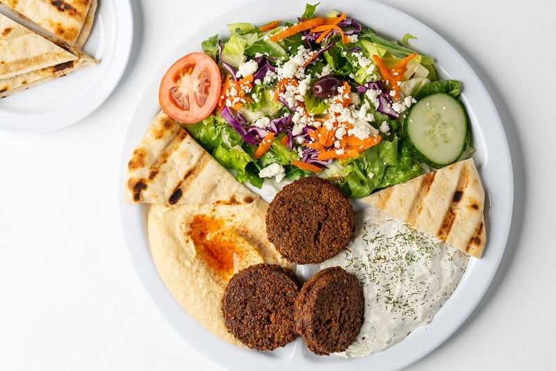 Falafel platter